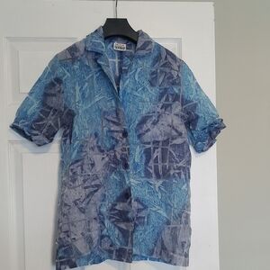Moda Petite Abstract Blue Button-Up Blouse – Size Petite